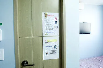 Well Plus Bnb Guest House Seoul 2*,