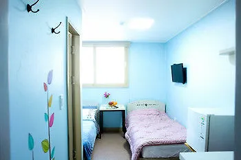 Well Plus Bnb Guest House Seoul