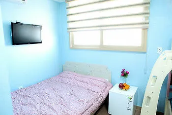 Well Plus Bnb Guest House ソウル特別市 2*,  韓国